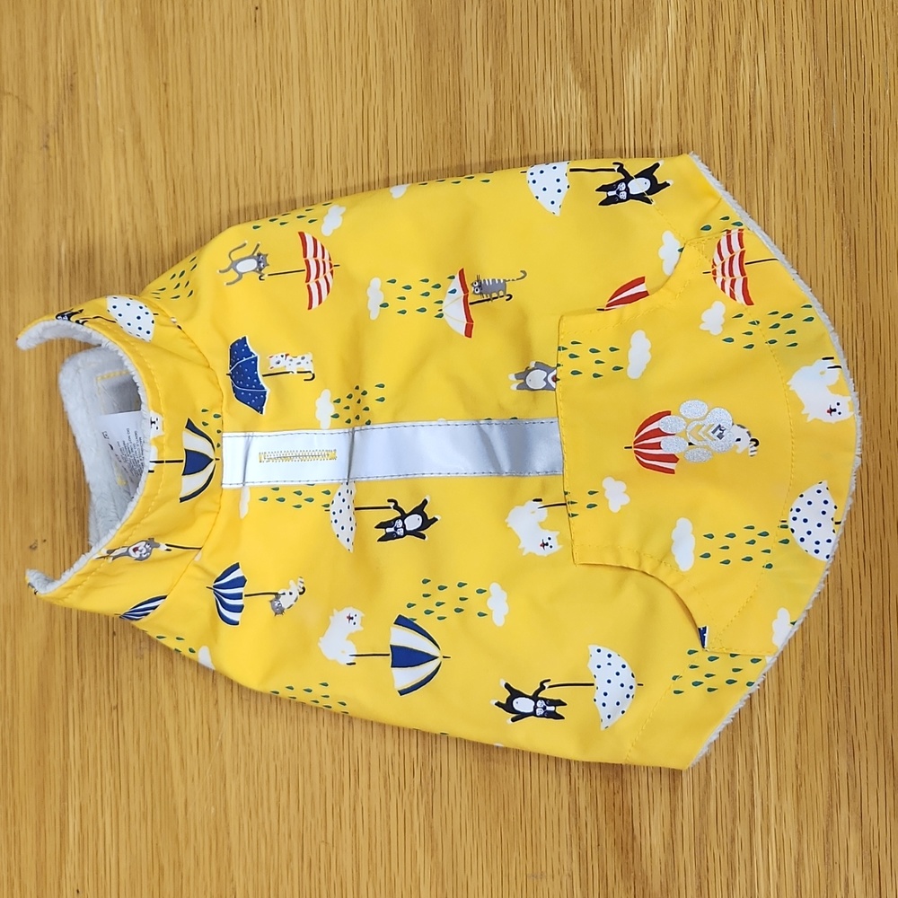 Tea cup dog rain cover